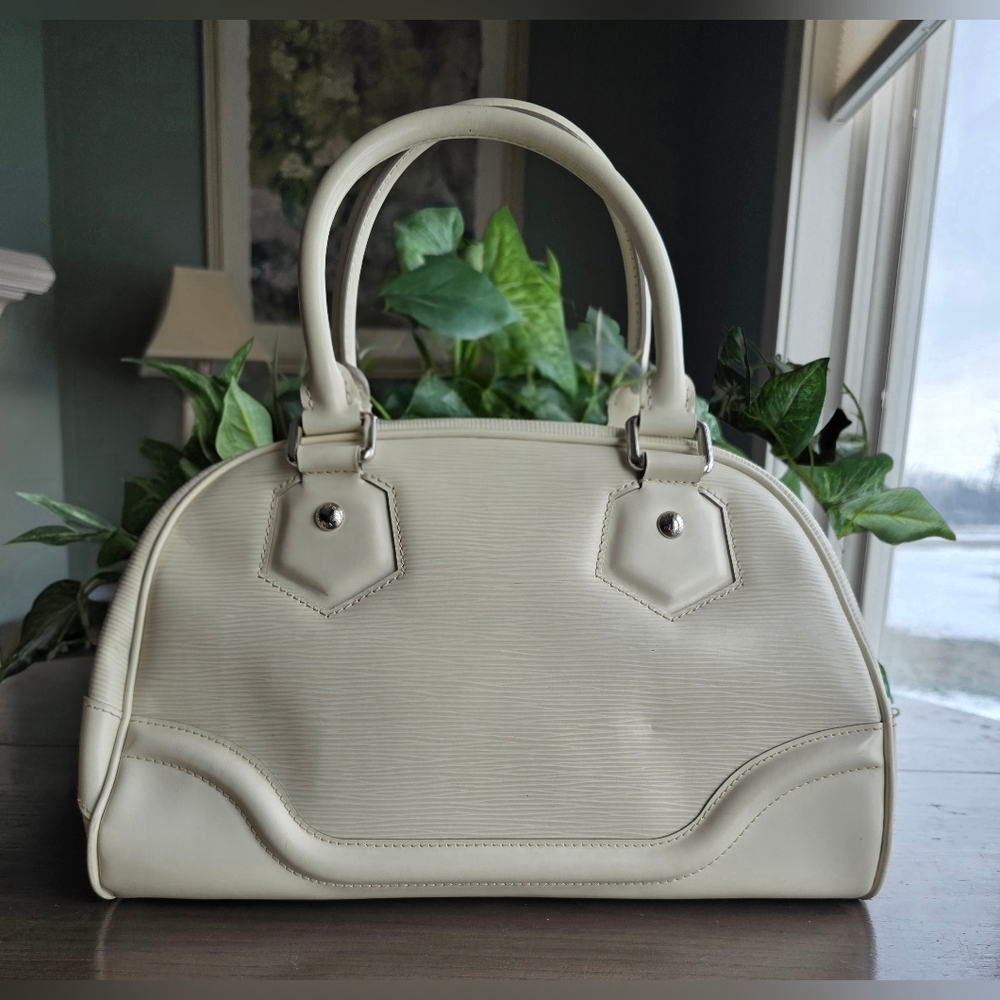 Louis Vuitton Ivory Epi Bowling Montaigne PM With Silver Lock And Two Keys - Picture 6 of 16